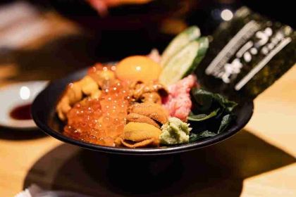 Tsukiji Unitora Nakadori