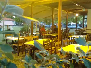 Kryoneri Camping
