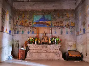 Wat Sa Bua Kaeo