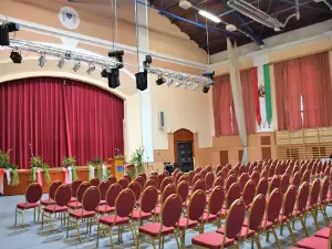 Tolnai Kulturális Központ és Könyvtár
