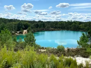 Parking Rando Les Lacs Bleus de Touvérac