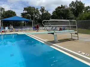 Pool 1