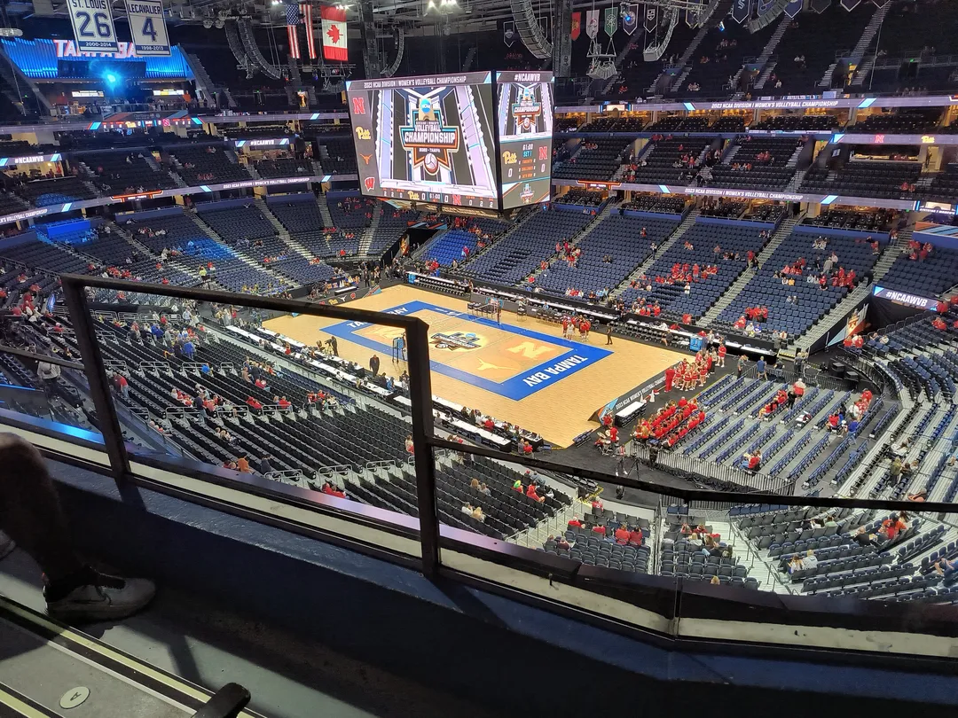 5_Benchmark International Arena