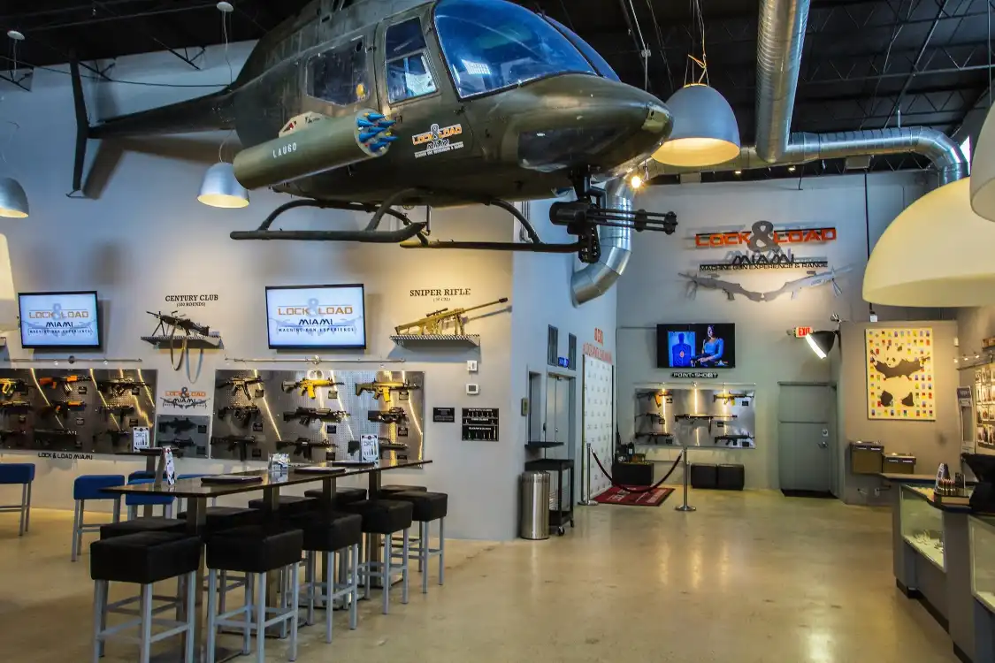 Hotel in zona Lock & Load Miami: Machine Gun Experience & Range
