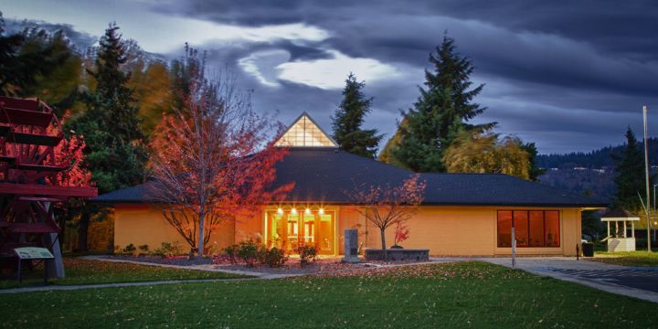 The History Museum of Hood River County