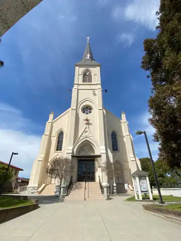 Hotels near Santa Cruz Mission State Historic Park