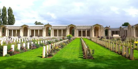 Faubourg-d'Amiens Cemetery