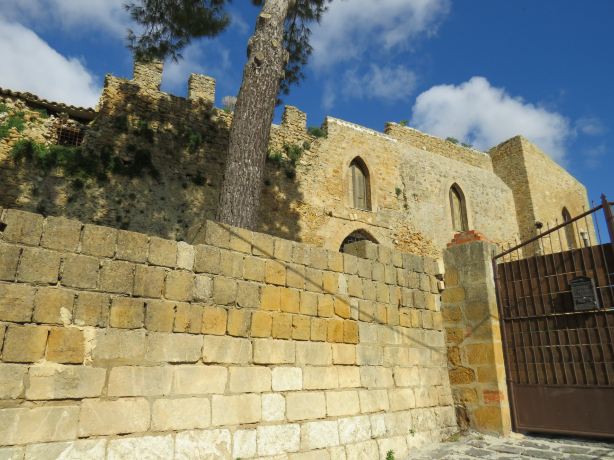 Castello Aragonese