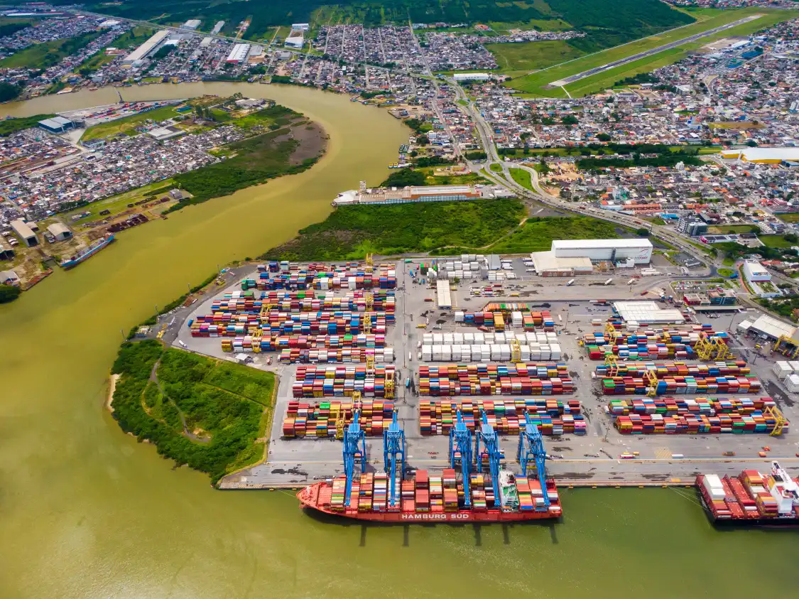Hotels near Porto de Itajai