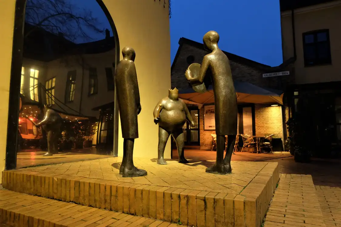 Hotel in zona Emperors New Clothes