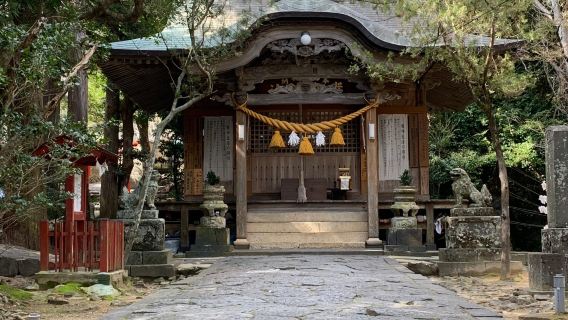 Myōjin Pond