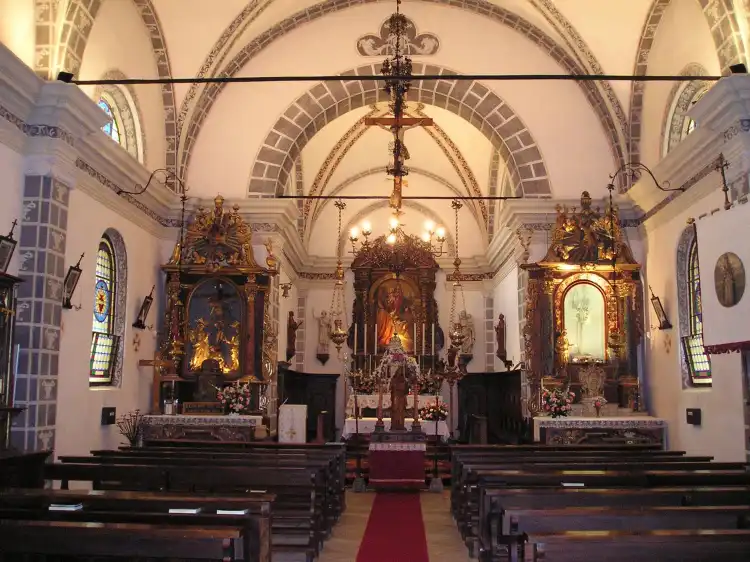 Hotels near Chiesa di Cavarzano