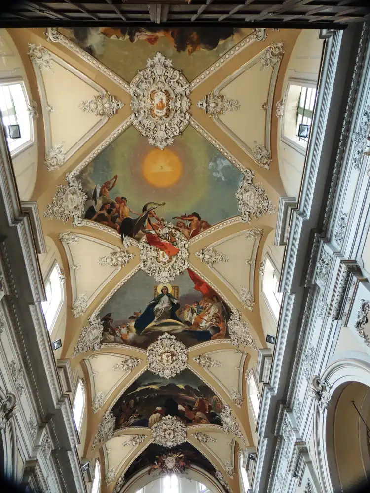 Hotel in zona Basilica Maria Santissima dell'Elemosina