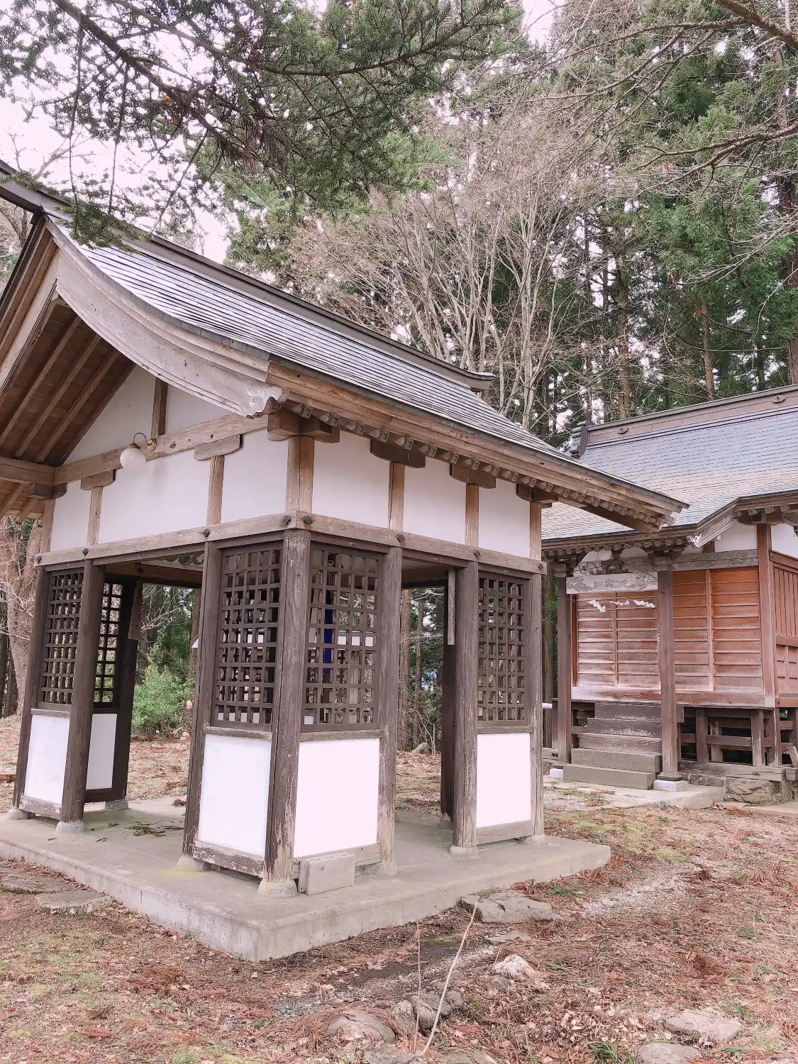 Hotels near Hamada Kingo Statue