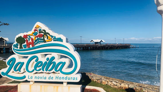 Muelle Turistico Reynaldo Canales