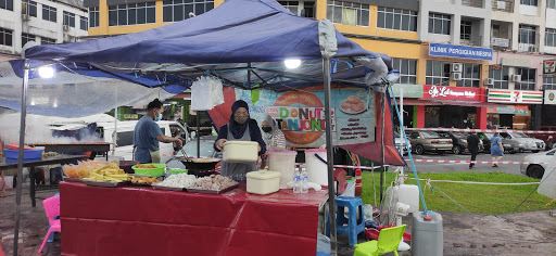 Pasar Malam Desa Ilmu (Uptown Kota Samarahan)