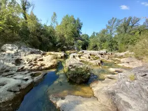 Auso Waterfall