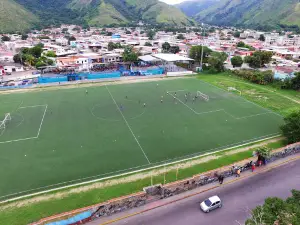 Polideportivo De La Victoria