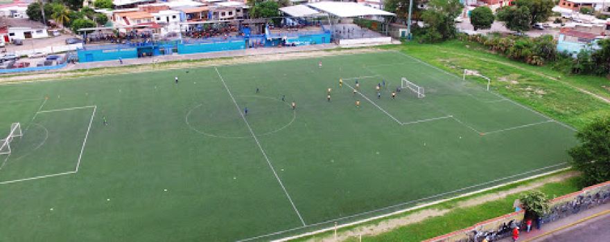 Polideportivo De La Victoria