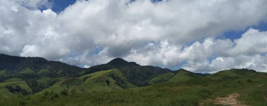 Padang Deturia
