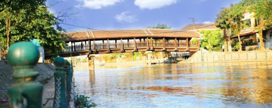 Cầu ngói Phát Diệm