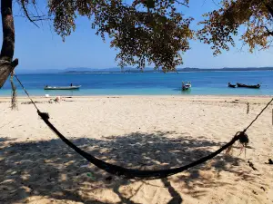 Gwa Beach