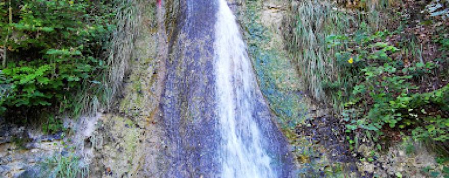 Départ du sentier des berges de la Valserine