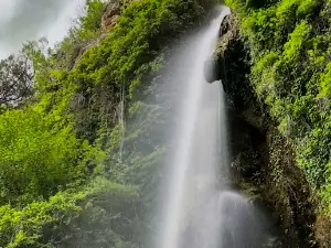 Suuçtu Falls