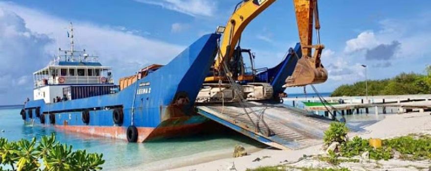 Rakeedhoo Beach