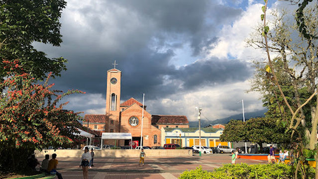 Barcelona, Quindio Main Park