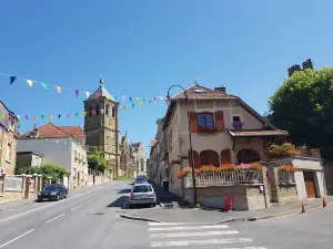 Église catholique Saint-Nicolas à Rethel