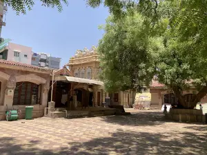 Shankheshwar Aagam Jain Derasar