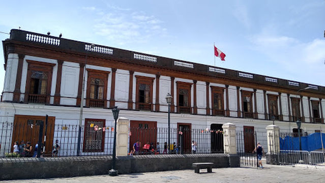 Casa de las 13 Puertas