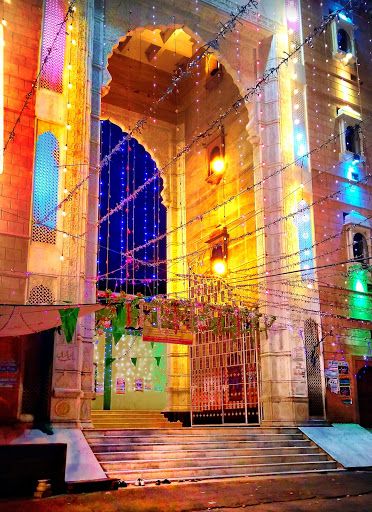 DARGAH HAZRAT KHAWAJA FAKHRUDDIN CHISHTI SARWAR