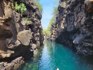 Camino a las grietas