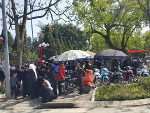 Tượng đài Hoàng Văn Thụ