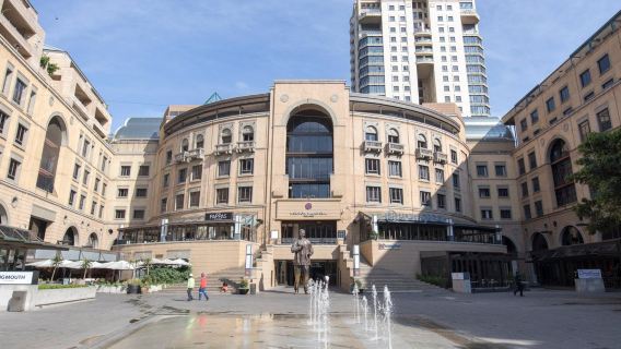 Nelson Mandela Square