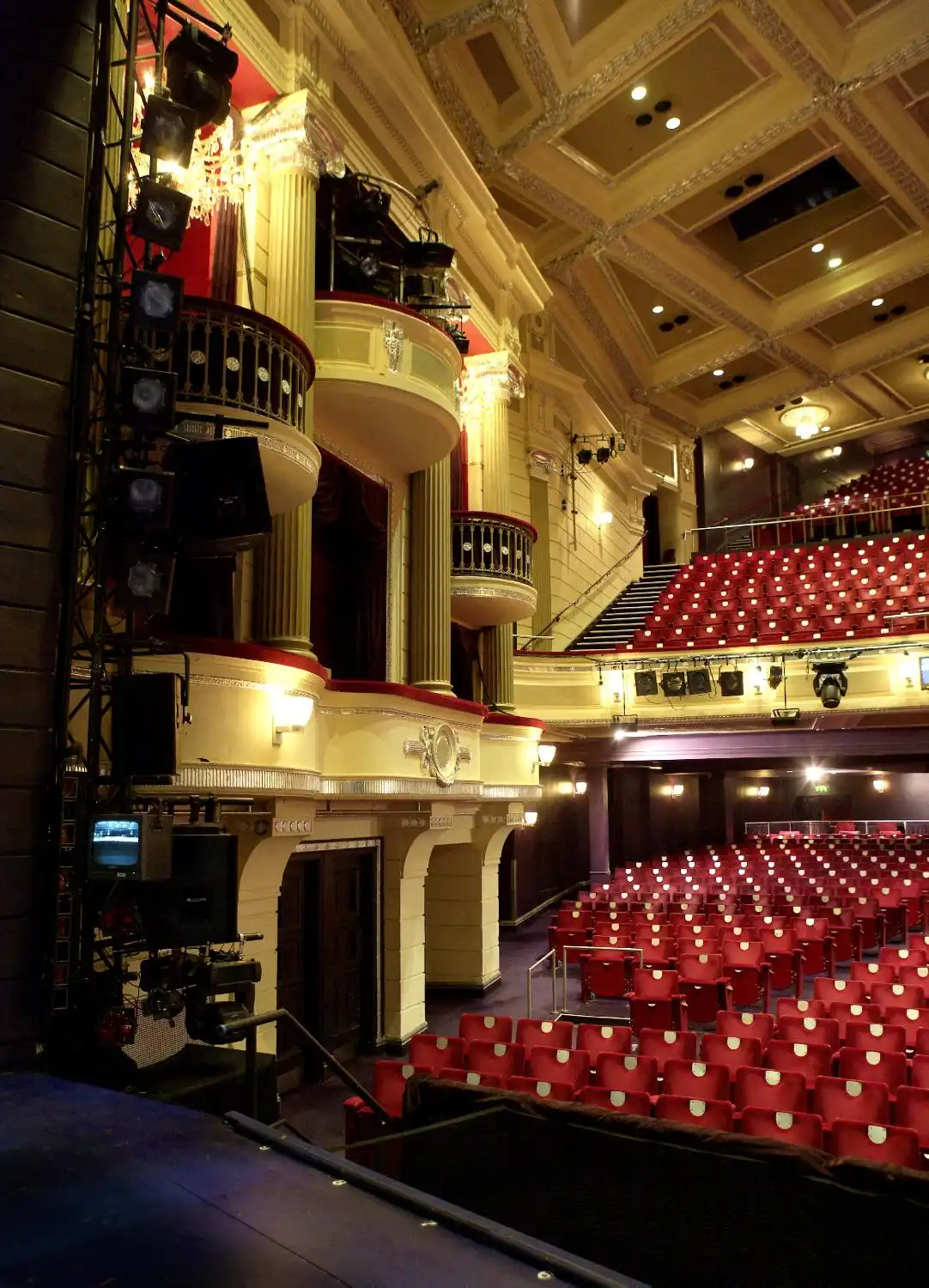 Hotels near Birmingham Hippodrome