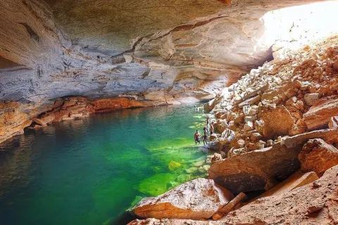 Heet Cave