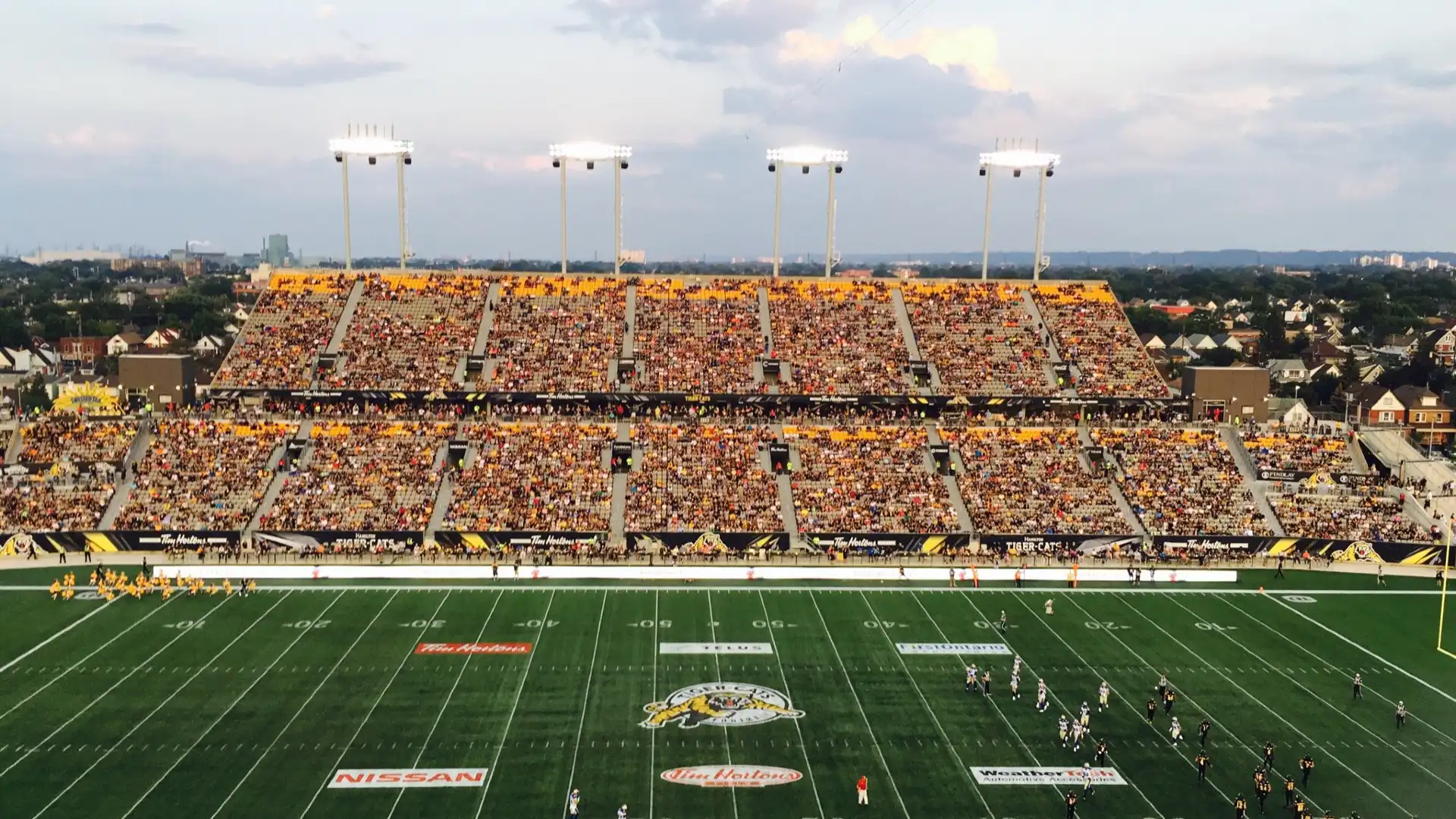 Hotels near Hamilton Stadium