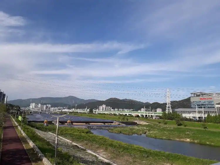 Hôtels à proximité de : Yangsan Water Park