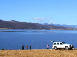 리플렉션스 버린적 워터스 - 홀리데이 공원