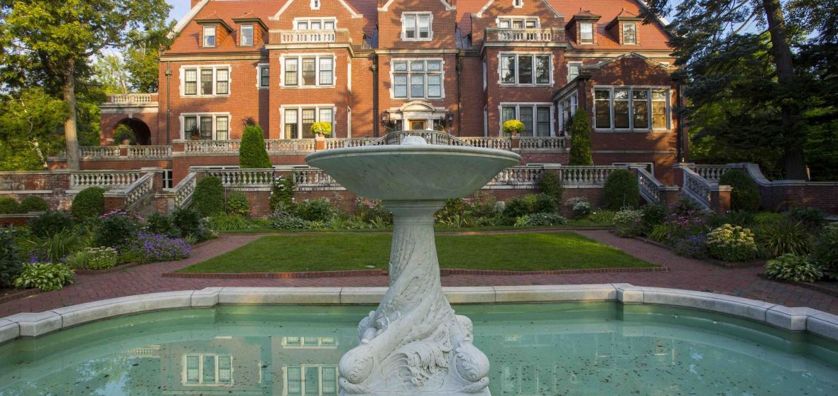 Duluth Travel Guide 2026: Top Attractions, Things to Do & Deals