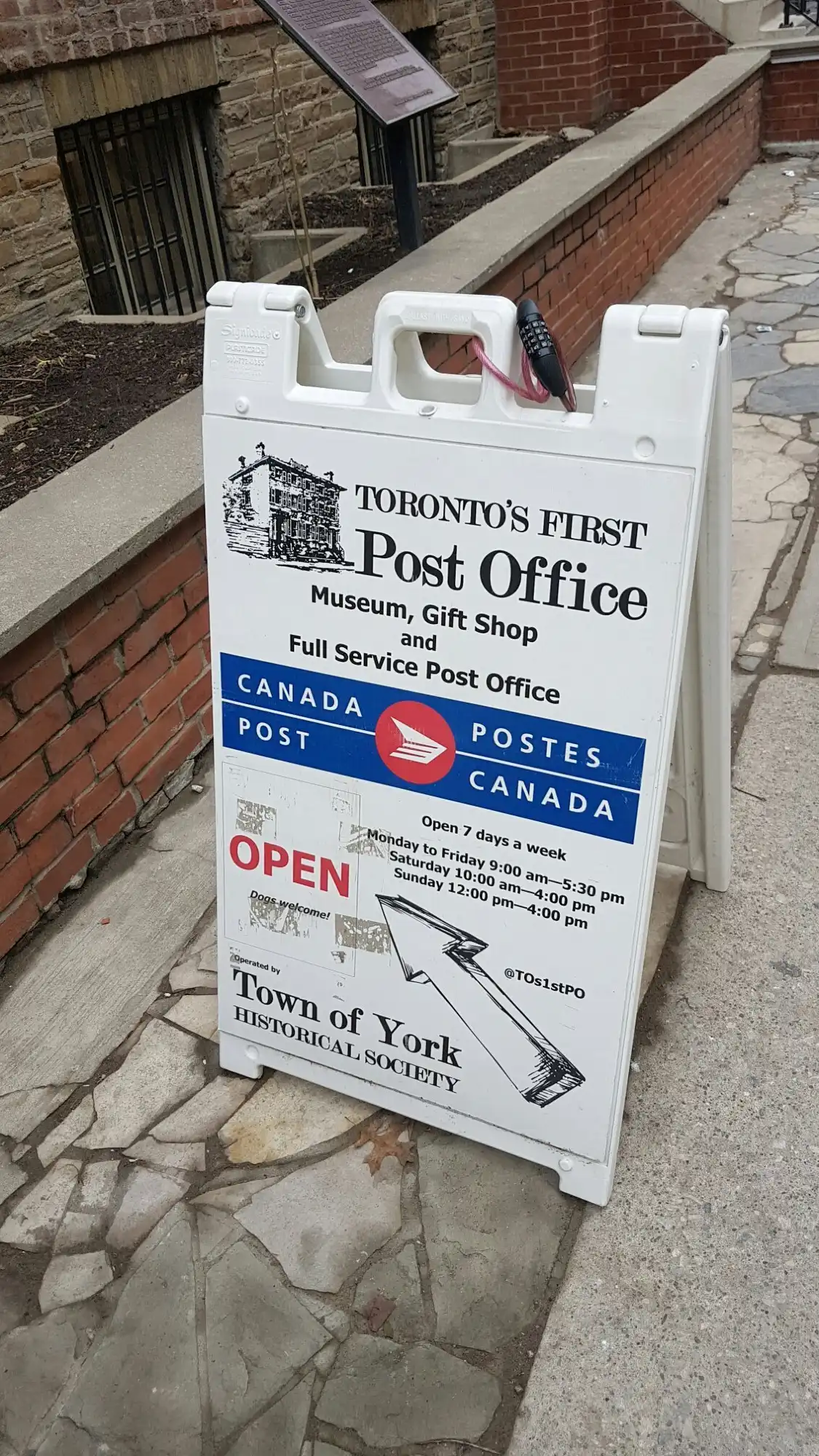 Hotels near Toronto's First Post Office