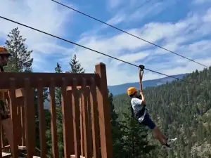 ZipZone Peachland
