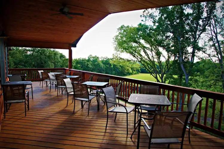 Hotels in Meramec Township