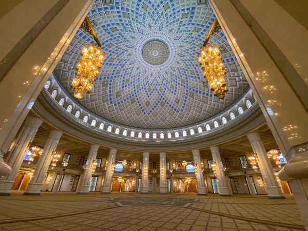 Istanbul to Ashgabat flight