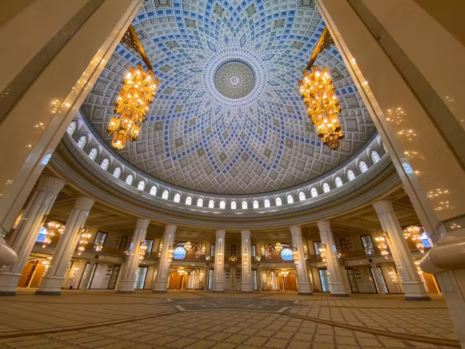 ${{cityDName}}飛阿什哈巴德