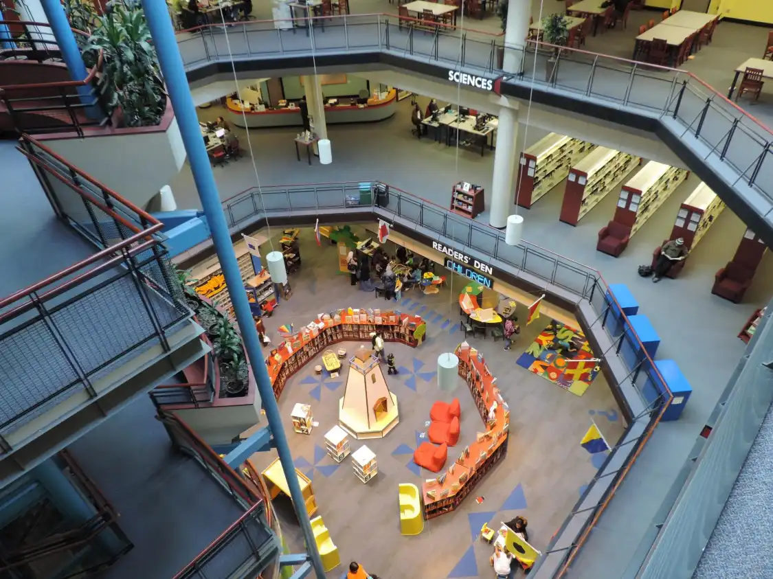 Hotels near Hazel McCallion Central Library