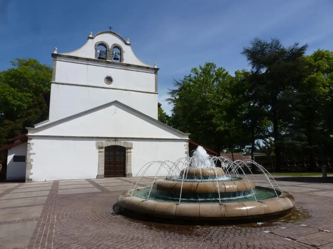 Hotels near Eglise Saint-Leon.